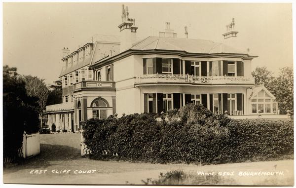 1911