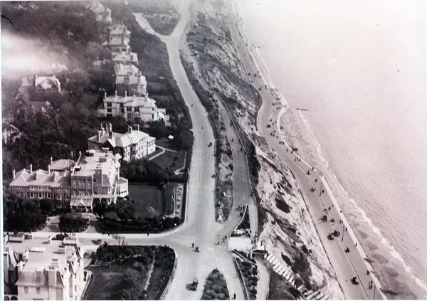 1911
